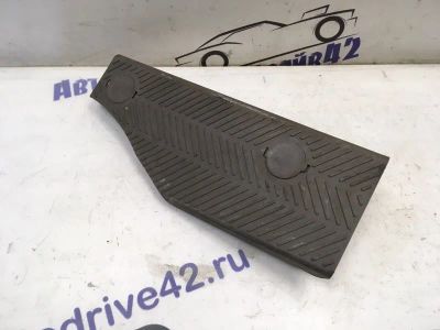 Лот: 21712040. Фото: 1. подставка под ногу Kia Rio DC. Другое (автозапчасти)