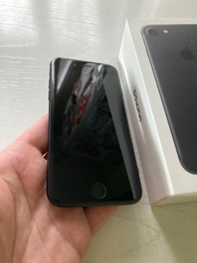 Лот: 20569009. Фото: 1. iPhone 7 128 gb в хорошем состоянии. Смартфоны