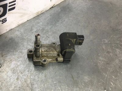 Лот: 17085768. Фото: 1. Датчик холостого хода Toyota Chaser... Электрооборудование