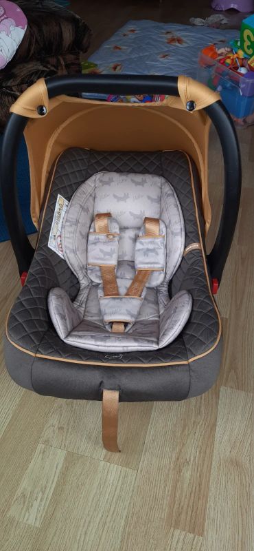 Лот: 17302697. Фото: 1. Автолюлька Happy baby 0-13 кг. Детские автокресла