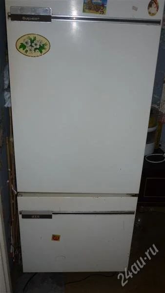 Лот: 2762807. Фото: 1. Холодильник б/у рабочий Бирюса. Холодильники, морозильные камеры