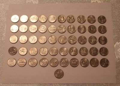 Лот: 11148136. Фото: 1. Набор из 51 монеты 25 центов США... Наборы монет