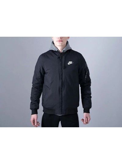 Лот: 16789773. Фото: 1. Куртка nike. Верхняя одежда