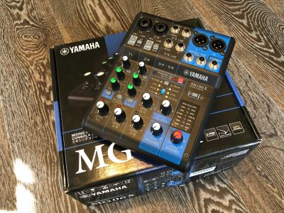 Лот: 11826050. Фото: 1. Микшерный пульт Yamaha MG06X 6... Микшеры, предусилители, микрофонные эффекты