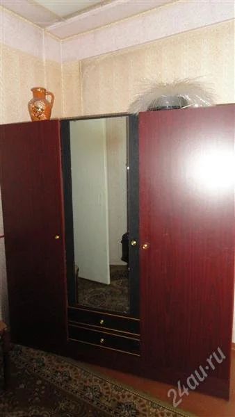 Лот: 2634512. Фото: 1. Шкаф с зеркалом. Другое (домашний быт)