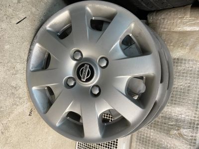 Лот: 17888469. Фото: 1. Колпаки Nissan оригинальные r14. Колпаки