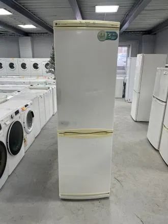 Лот: 21234265. Фото: 1. холодильник LG бу код 24780. Холодильники, морозильные камеры