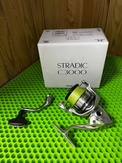 Лот: 25070625. Фото: 1. Катушка для удочки Shimano Stradic... Катушки, комплектующие