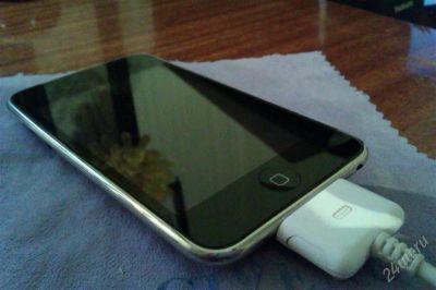 Лот: 2842117. Фото: 1. IPOD touch 2Gen 8GB. Плееры
