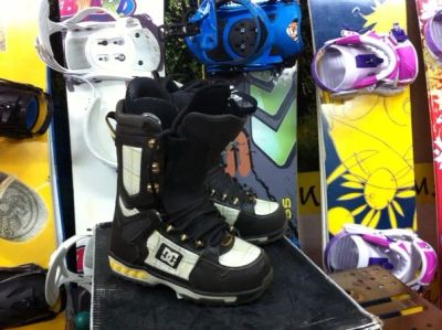 Лот: 4958080. Фото: 1. Сноубордические ботинки DC Shoes... Ботинки
