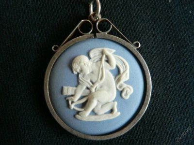 Лот: 5852810. Фото: 1. Подвеска камея Wedgwood Веджвуд... Кулоны, подвески