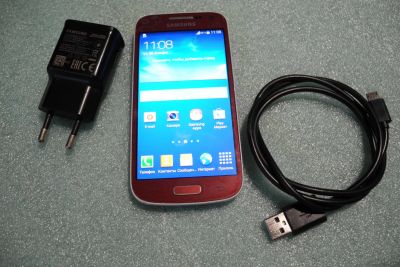 Лот: 25282154. Фото: 1. Samsung Galaxy S4 mini Duos GT-I9192. Смартфоны