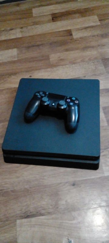 Лот: 19002729. Фото: 1. PlayStation 4. Игровые приставки, консоли