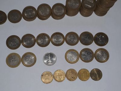 Лот: 17212241. Фото: 1. Монеты 10 руб ,десятки ,биметалл. Россия после 1991 года
