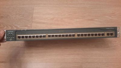 Лот: 6439277. Фото: 1. Cisco Catalyst 2950 24x 100Mb... Маршрутизаторы (роутеры)