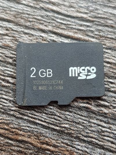 Лот: 18545363. Фото: 1. Карта microSD 2gb. Карты памяти