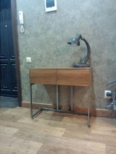 Лот: 7698394. Фото: 1. Столик (тумба) в стиле Loft Лофт. Стойки и тумбы для аппаратуры