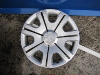 Лот: 2688999. Фото: 1. колпак от skoda octavia. Колпаки