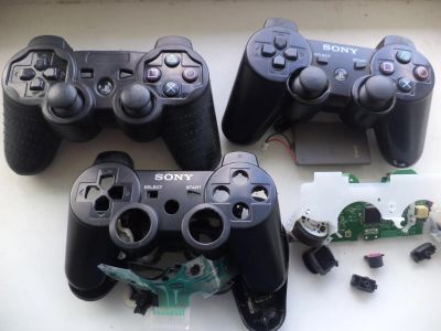 Лот: 7614567. Фото: 1. Контроллеры SonyPlayStation3 Dualshock... Другое (игровые приставки, консоли, видеоигры)