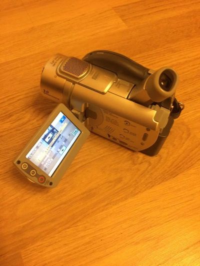 Лот: 8189036. Фото: 1. sony handycam dcr-dvd405e. Видеокамеры