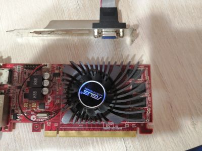 Лот: 15933155. Фото: 1. Видеокарта Asus Radeon R7 240... Видеокарты