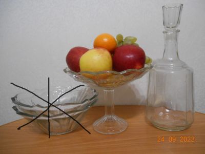 Лот: 20210599. Фото: 1. Посуда стеклянная СССР, 60-х годов. Тарелки, блюда, салатники
