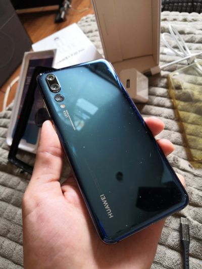 Лот: 16353540. Фото: 1. huawei p20 pro фото флагман камера... Смартфоны