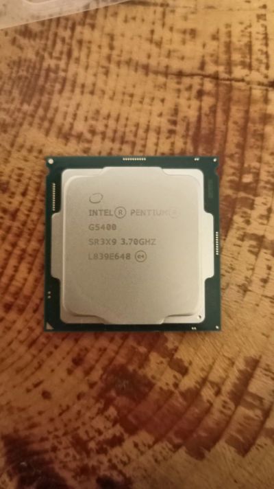 Лот: 19402806. Фото: 1. Intel Pentium Gold G5400 OEM. Процессоры