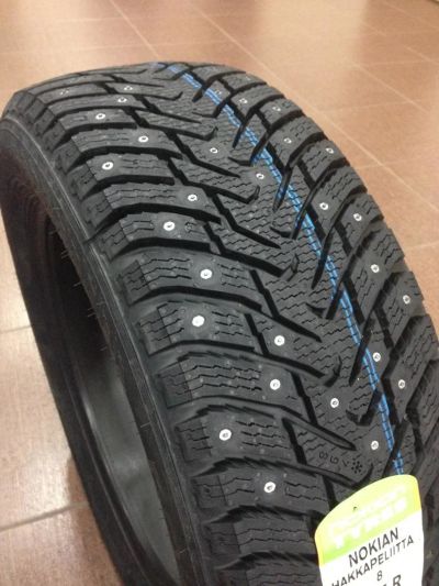 Лот: 10202953. Фото: 1. 185/65 R15 Nokian Hakkapeliitta... Шины