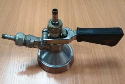 Лот: 15115222. Фото: 1. Заборная головка (замок на кегу... Другое (оборудование)