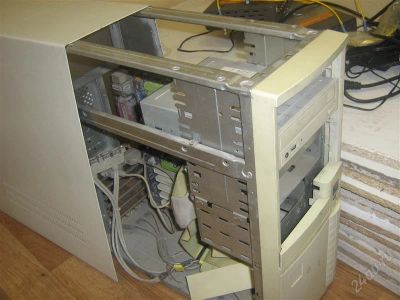 Лот: 1111655. Фото: 1. Системные блоки, 4 шт. Корпуса, блоки питания