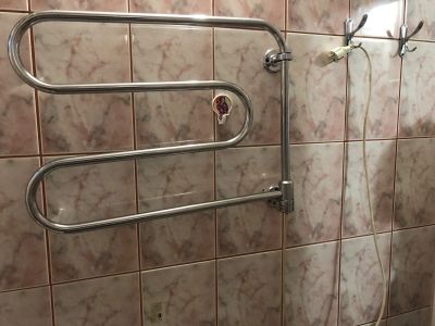 Лот: 15856322. Фото: 1. Полотенцесушитель электрический. Радиаторы отопления, полотенцесушители