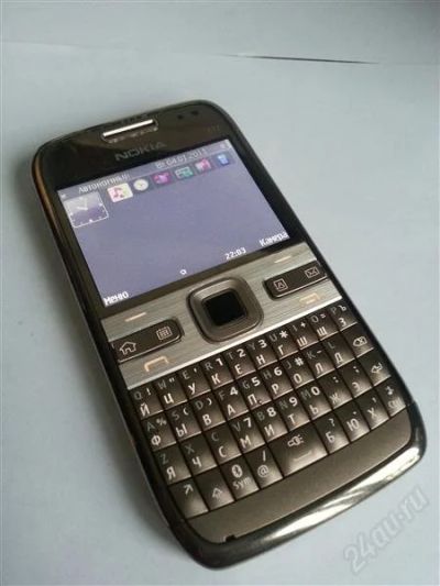 Лот: 2280190. Фото: 1. Nokia E72 Bronze. Смартфоны