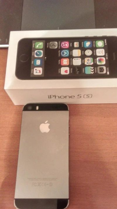 Лот: 10290459. Фото: 1. Apple iPhone 5s. Смартфоны