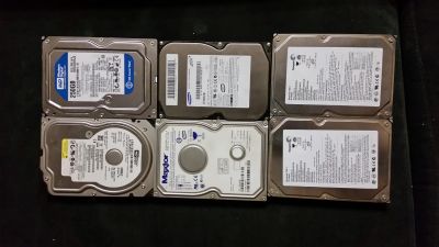 Лот: 9799267. Фото: 1. Три HDD 3,5'' одним лотом. Жёсткие диски (HDD)