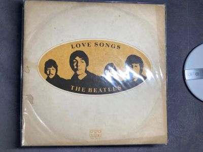 Лот: 22122910. Фото: 1. The Beatles– Love Songs. Аудиозаписи