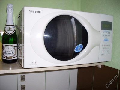 Лот: 1518009. Фото: 1. Микроволновка Samsung 20л, сенсор... Микроволновки, мини-печи