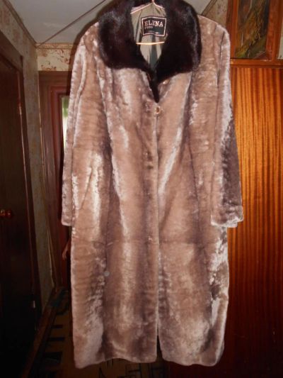 Лот: 6312389. Фото: 1. Продам шубу мутоновую. Верхняя одежда