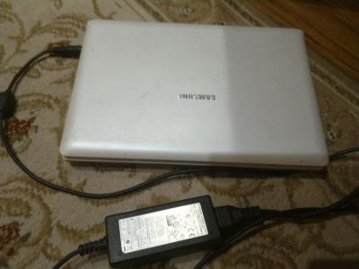 Лот: 11870794. Фото: 1. Рабочий нетбук Samsung n110,дефект... Ноутбуки