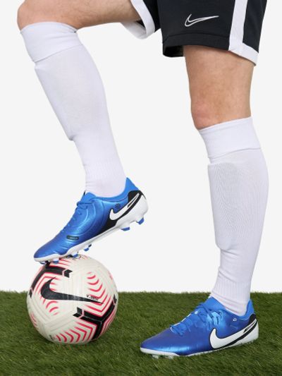 Лот: 25367566. Фото: 1. Бутсы мужские Nike Tiempo Legend... Кеды, кроссовки, слипоны