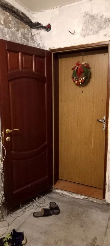 Лот: 18866774. Фото: 1. Дверь деревянная, не пустотелая. Двери межкомнатные
