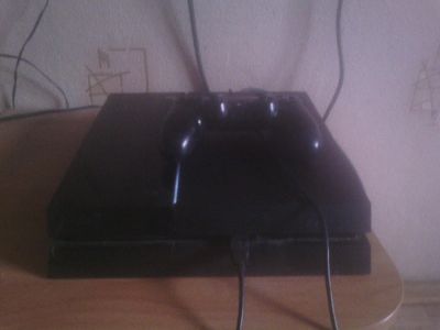 Лот: 10745862. Фото: 1. Продам Playstation 4 6 игр на... Игровые приставки, консоли