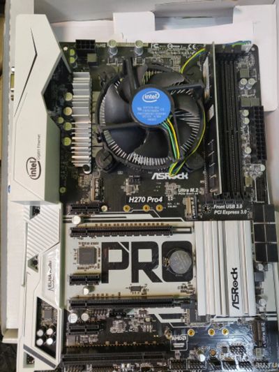 Лот: 13448298. Фото: 1. Материнская плата ASRock H270... Материнские платы