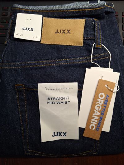 Лот: 23459570. Фото: 1. Selvedge denim ! Женские прямые... Джинсы