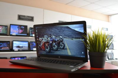 Лот: 15240538. Фото: 1. HP 250 G7 (15.6"/Intel Core i5-7265U... Ноутбуки