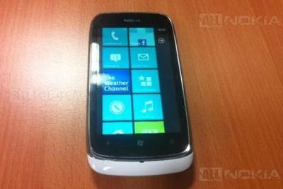 Лот: 6796262. Фото: 1. Nokia lumia 610. Смартфоны