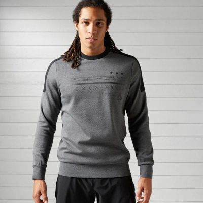 Лот: 10535505. Фото: 1. Джемпер Reebok Wor C Graphic Crew... Легкие куртки, толстовки