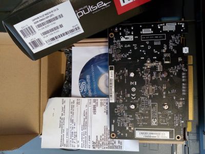 Лот: 15435350. Фото: 1. Видеокарта Sapphire AMD Radeon... Видеокарты