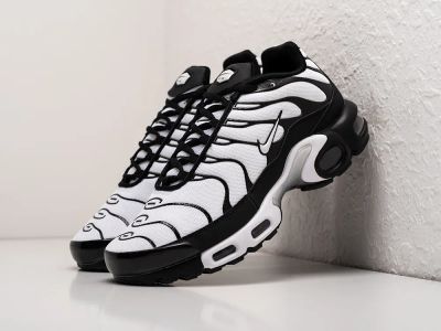Лот: 20678565. Фото: 1. Кроссовки Nike Air Max Plus TN. Кеды, кроссовки, слипоны