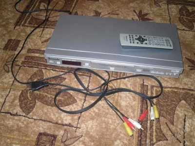 Лот: 2771869. Фото: 1. Panasonic DVD-S27 - Портативный... Домашние кинотеатры